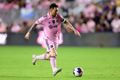 Lionel Messi (via Getty Images)