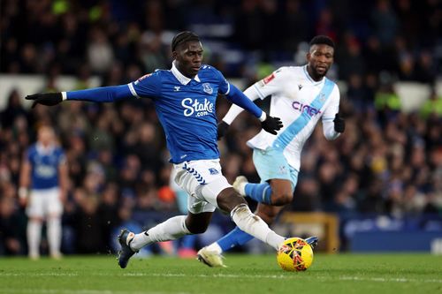 Amadou Onana has admirers at the Camp Nou.