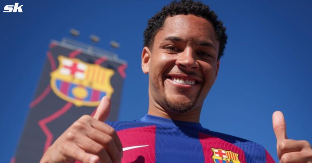Vitor Roque is now a Barcelona player