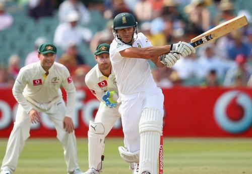 Faf du Plessis displayed nerves of steel in his debut series Down Under in 2012.