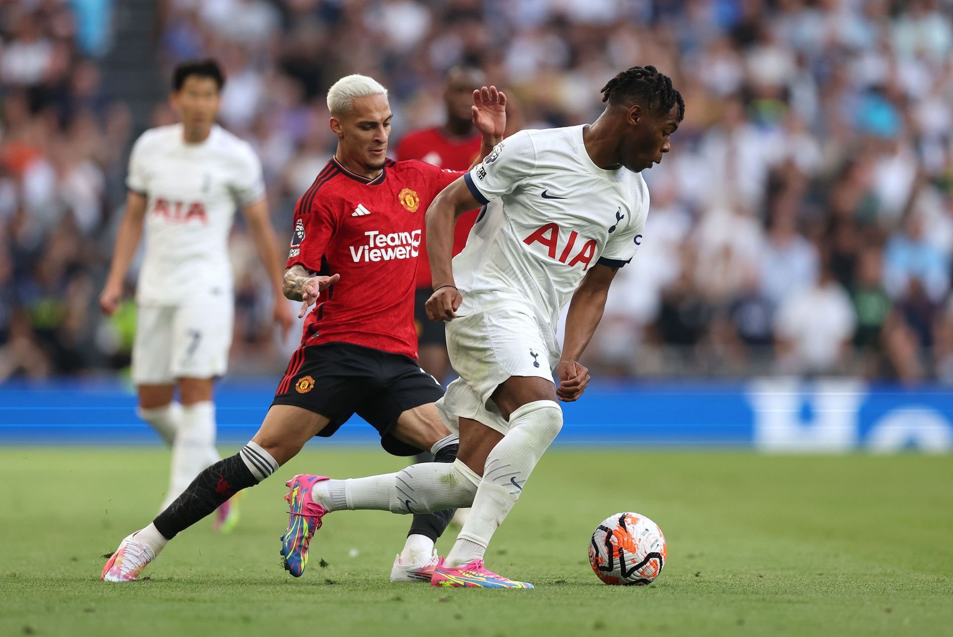 Tottenham Hotspur v Manchester United - Premier League