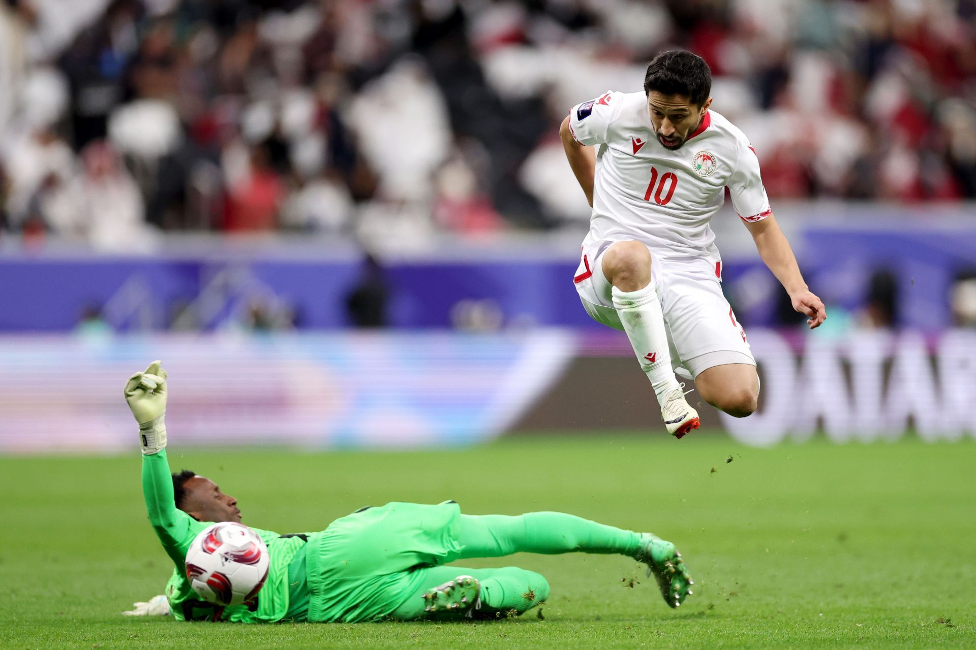 Tajikistan v Qatar: Group A - AFC Asian Cup