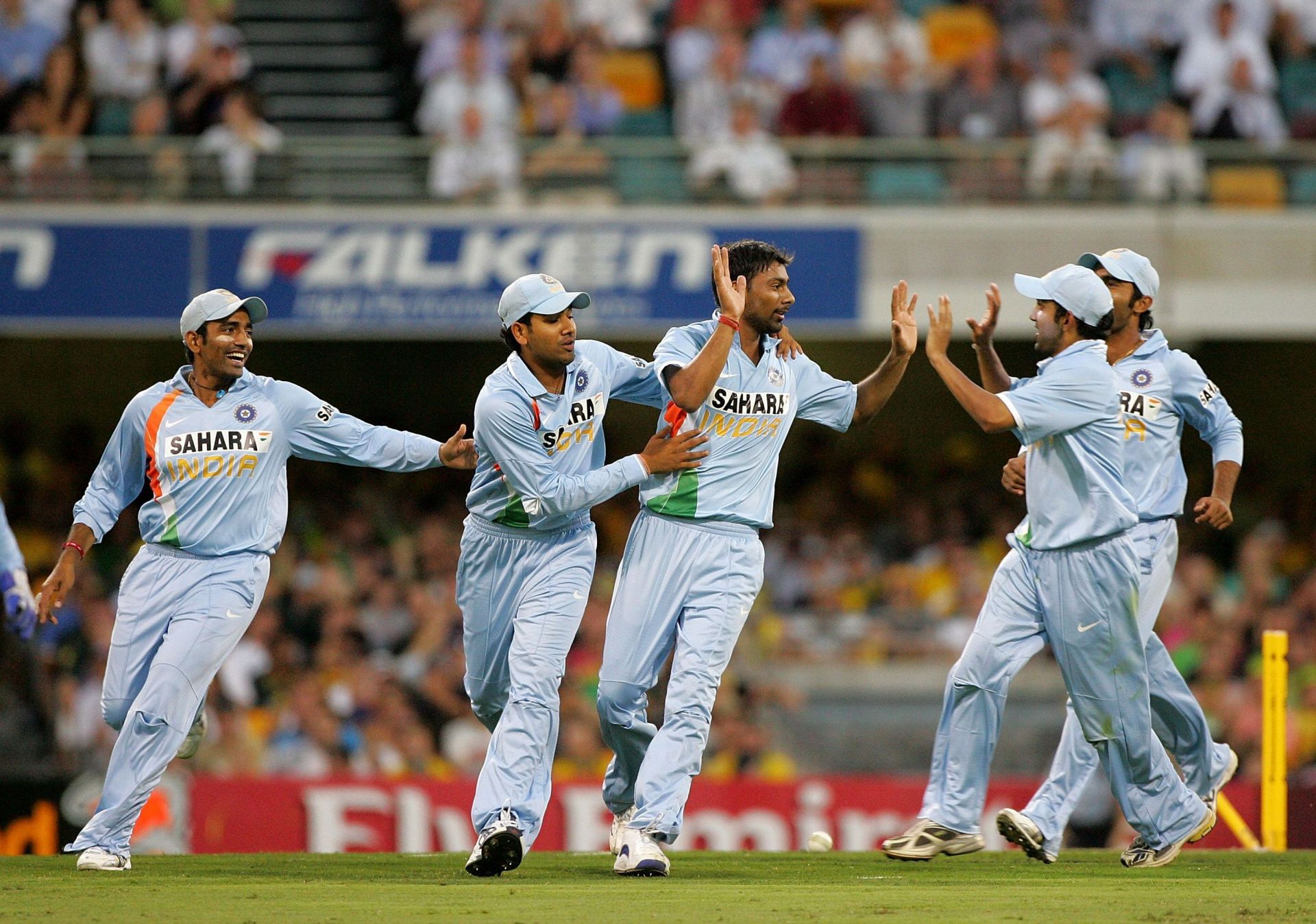 Australia v India - Commonwealth Bank Series 2nd Final