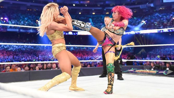 हाल ही में चोटिल हुए WWE दिग्गज की वापसी को लेकर आया बड़ा अपडेट, रिपोर्ट में फैंस के लिए बुरी खबर