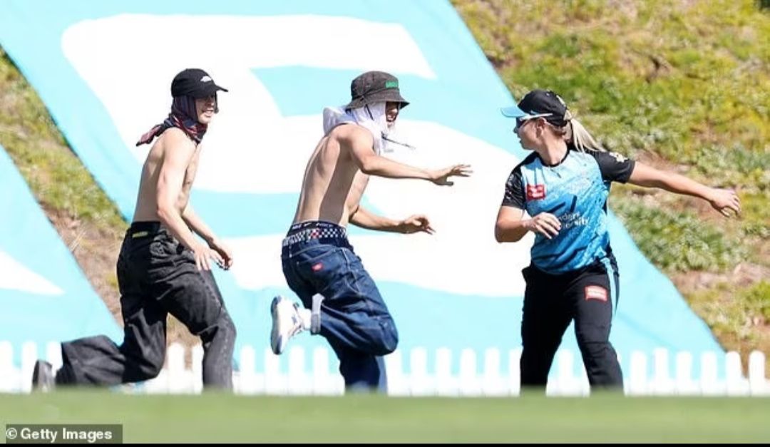 Two masked men invade a women&#039;s Big Bash League game