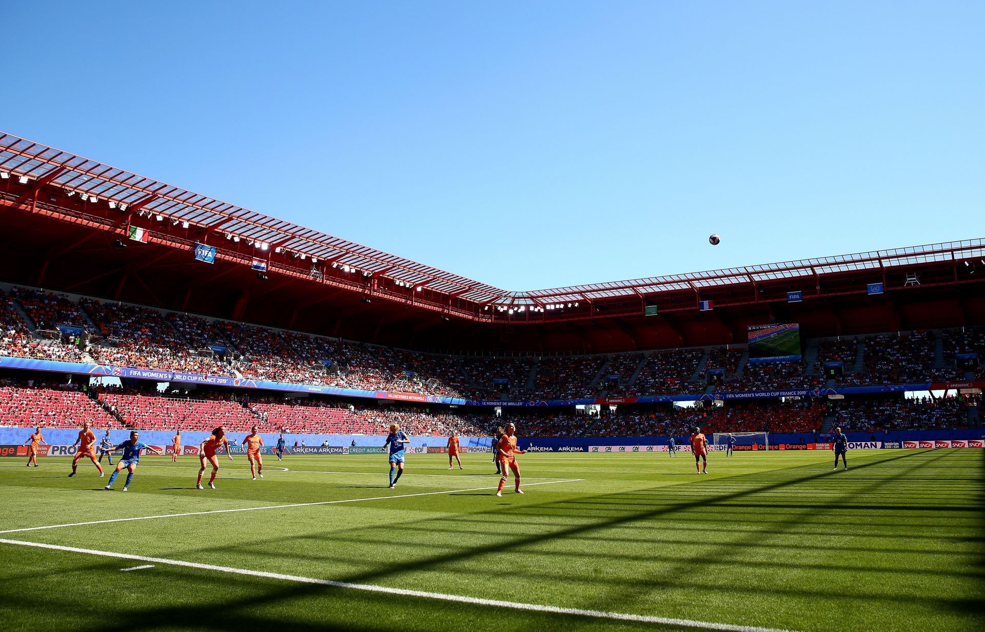 Italy v Netherlands: Quarter Final  - 2019 FIFA Women