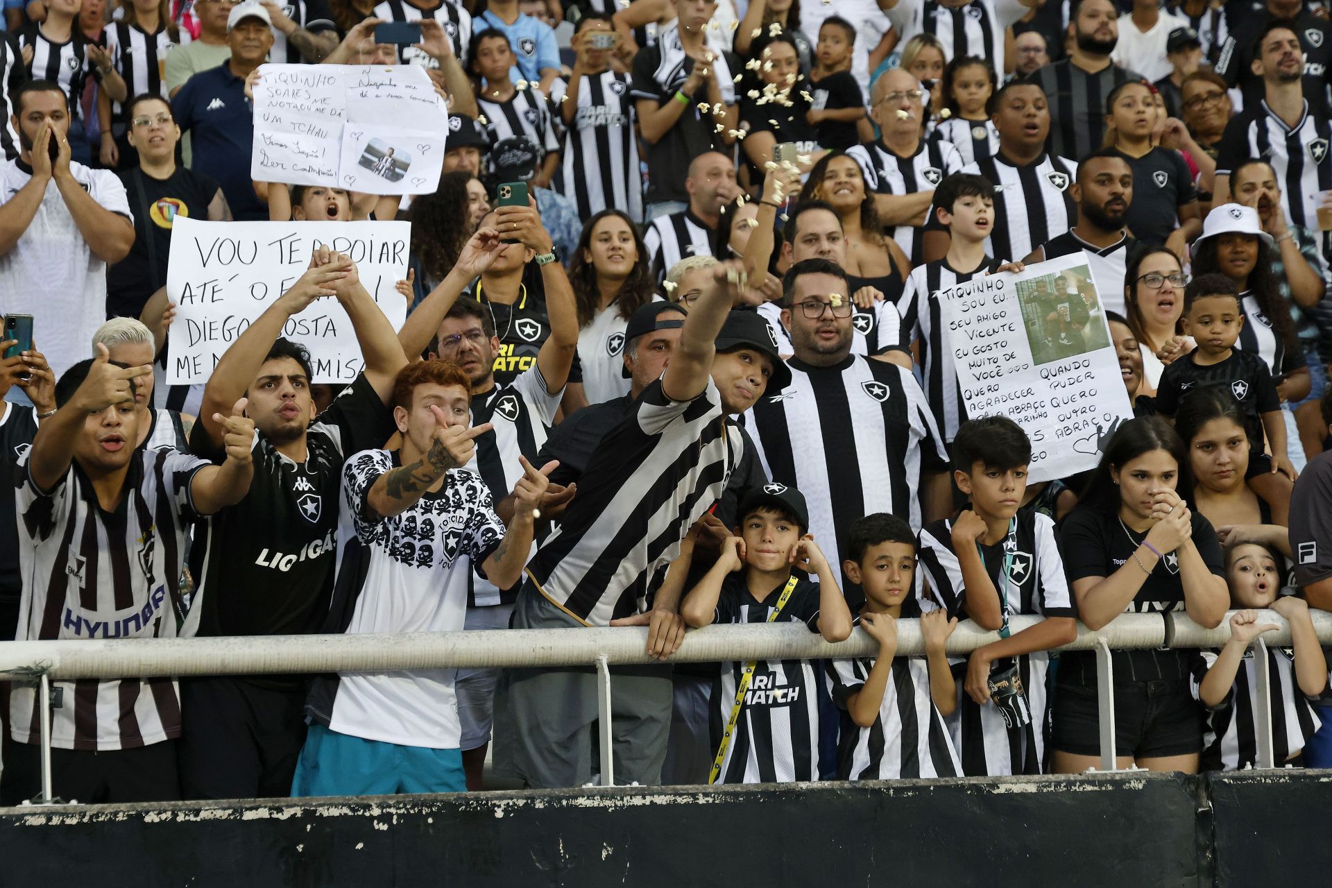 Botafogo v Cruzeiro - Brasileirao 2023