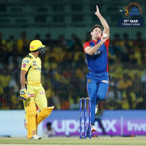 Mitchell Marsh bowling. (Credits: Getty)