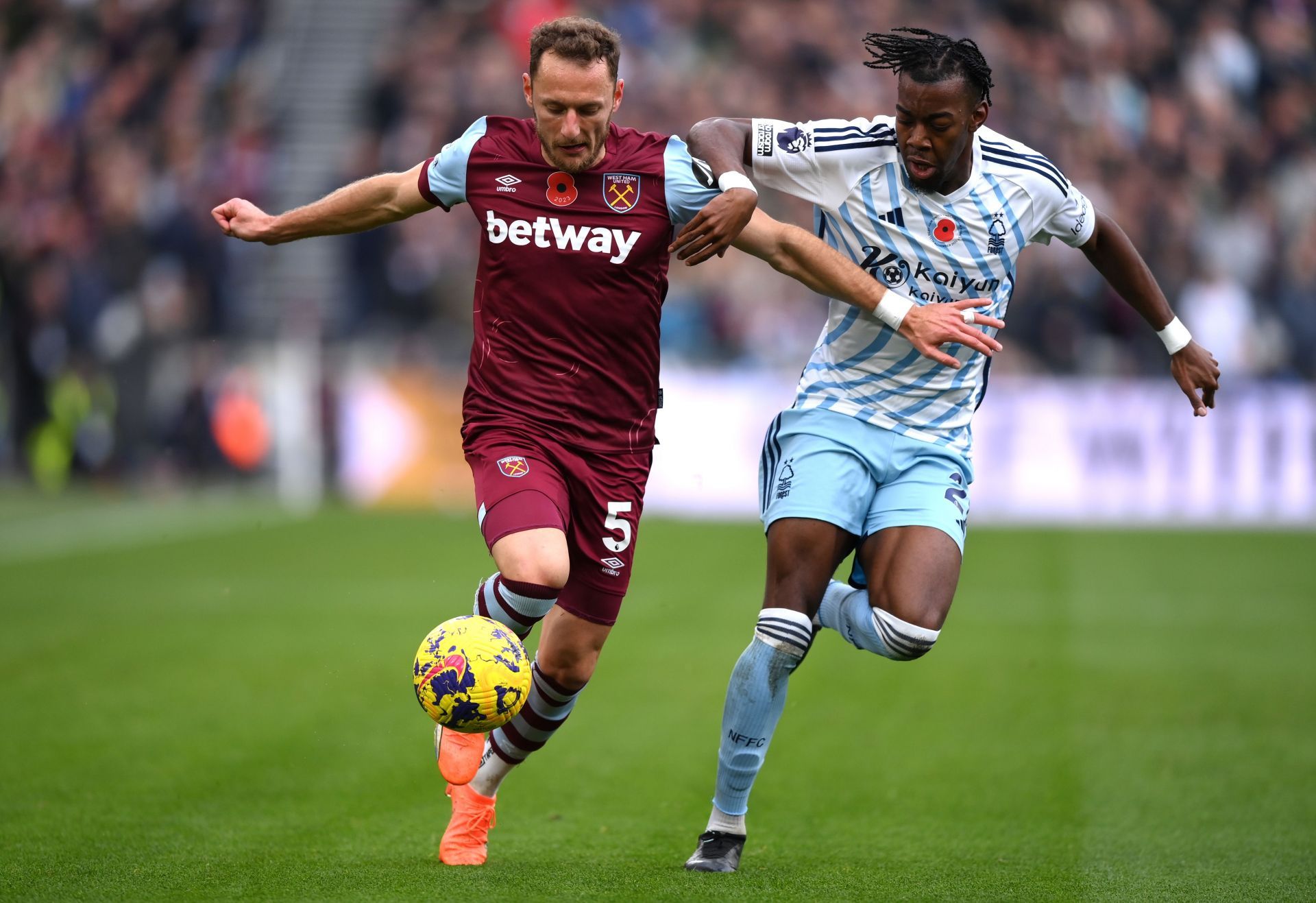 West Ham United v Nottingham Forest - Premier League