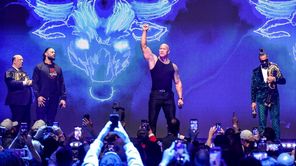 Roman Reigns कभी भी The Rock नहीं बन सकते, ट्राइबल चीफ को लेकर किस WWE Hall of Famer ने दिया यह बयान?