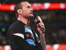"उन्हें WWE को पहले ही नहीं छोड़ना चाहिए था"- रेसलिंग दिग्गज के अनुसार CM Punk को कंपनी से जाने पर हुआ होगा पछतावा