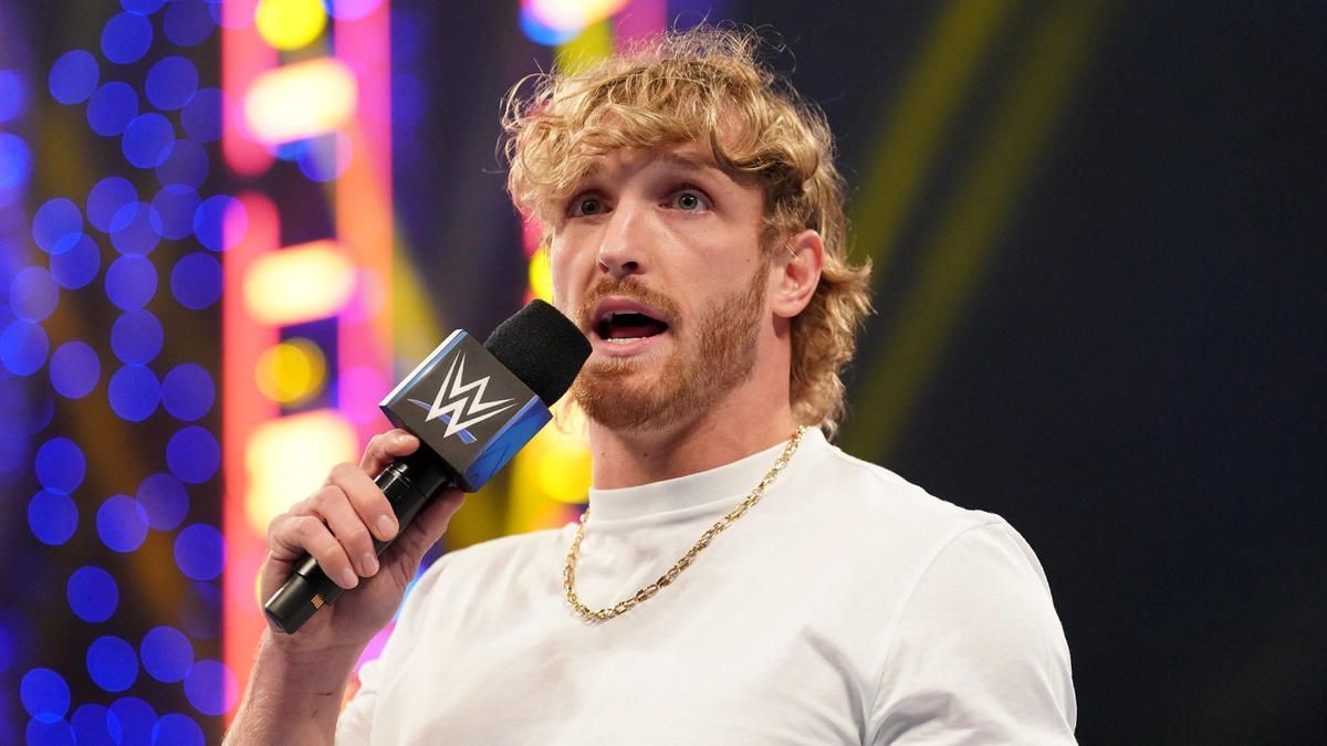 Logan Paul interfered in a match on SmackDown