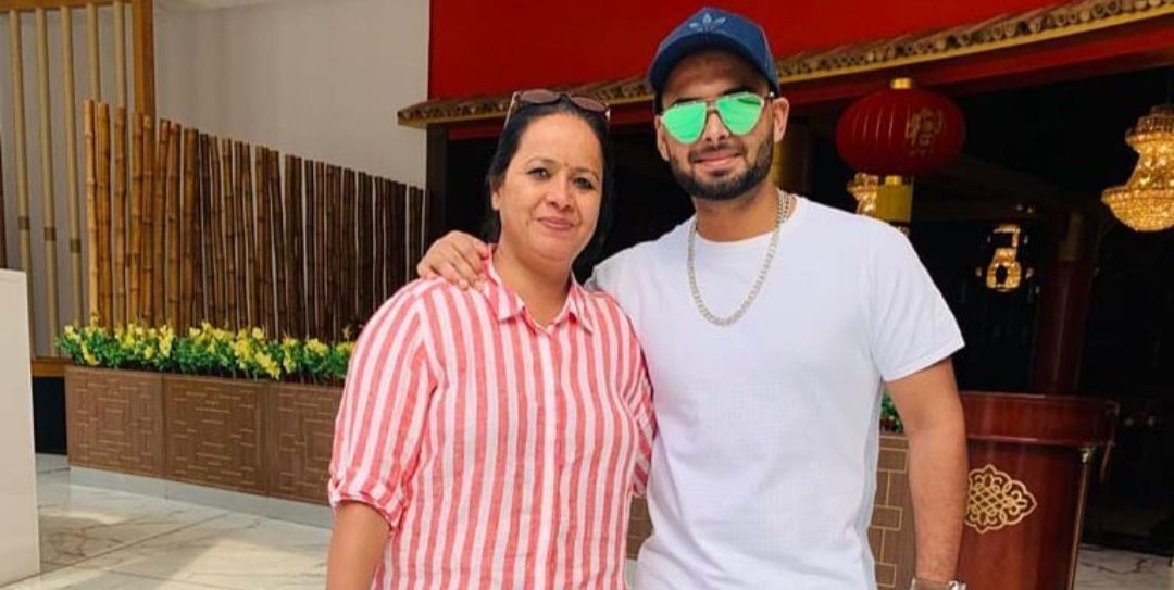 Rishabh Pant Mother