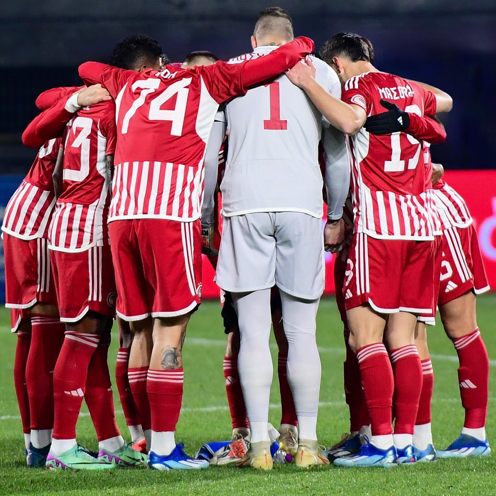 Olympiacos face Lamia on Sunday 