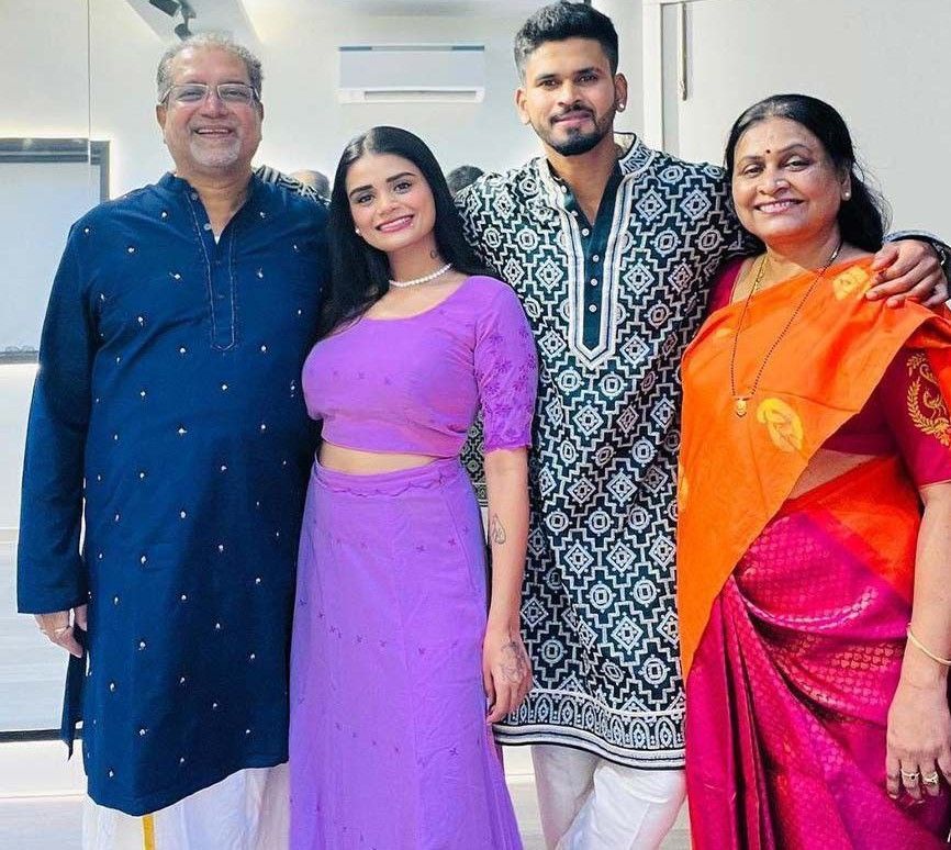 Shreyas Iyer Family