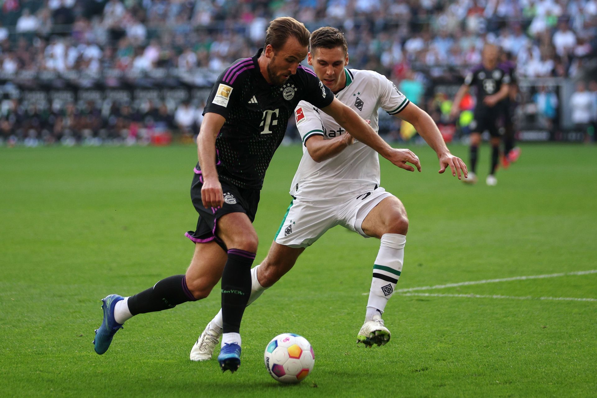 Borussia M&ouml;nchengladbach v FC Bayern M&uuml;nchen - Bundesliga