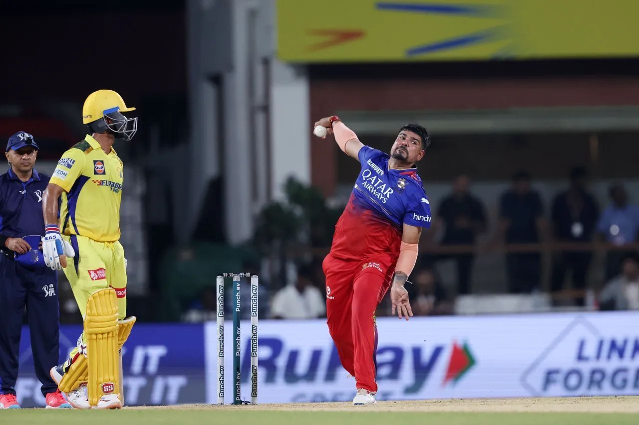 Karn Sharma in action (Credits: IPL)