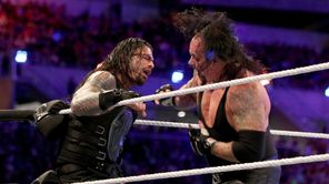 जानिए ऐसे कौन से 5 बहुत बड़े मैच हैं जिन्हें WWE WrestleMania में बिल्कुल भी नहीं होने चाहिए थे