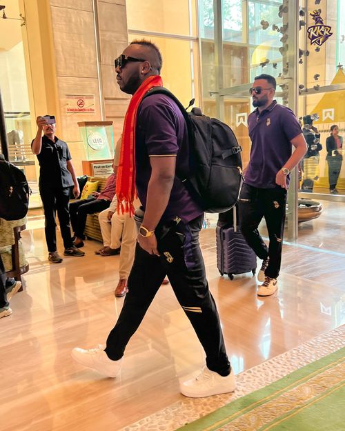 Russell entering the team hotel in Bengaluru. [KKR]