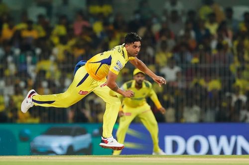 Deepak Chahar registered figures of 2/28 in four overs. [P/C: iplt20.com]