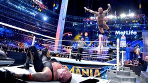 WWE WrestleMania में CM Punk द्वारा किए गए प्रदर्शन पर नज़र: जानिए कितने मैचों में मिली जीत और किसके खिलाफ हुई हार?