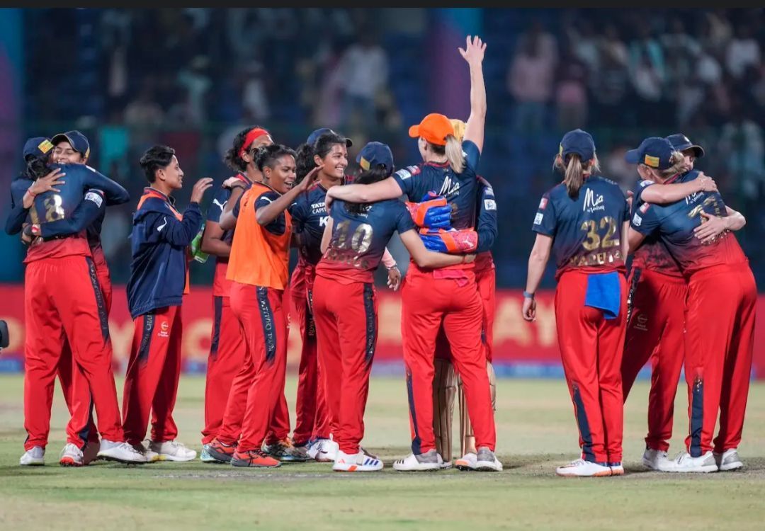 Royal challengers Bangalore beat Mumbai Indians to book their spot in the finals