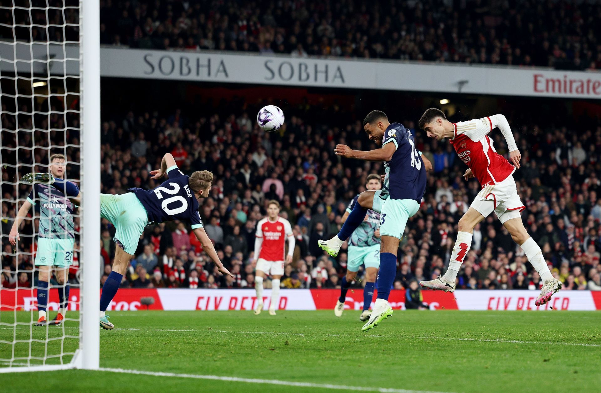 Arsenal FC v Brentford FC - Premier League