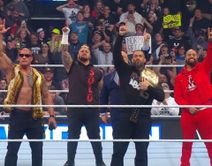 WWE रिजल्ट्स: Roman Reigns के भाइयों की मेन इवेंट में हुई करारी हार, दिग्गज ने 55 दिनों बाद जीता पहला मैच