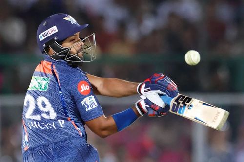 Nicholas Pooran smashed an unbeaten 64 off 41 balls. [P/C: iplt20.com]