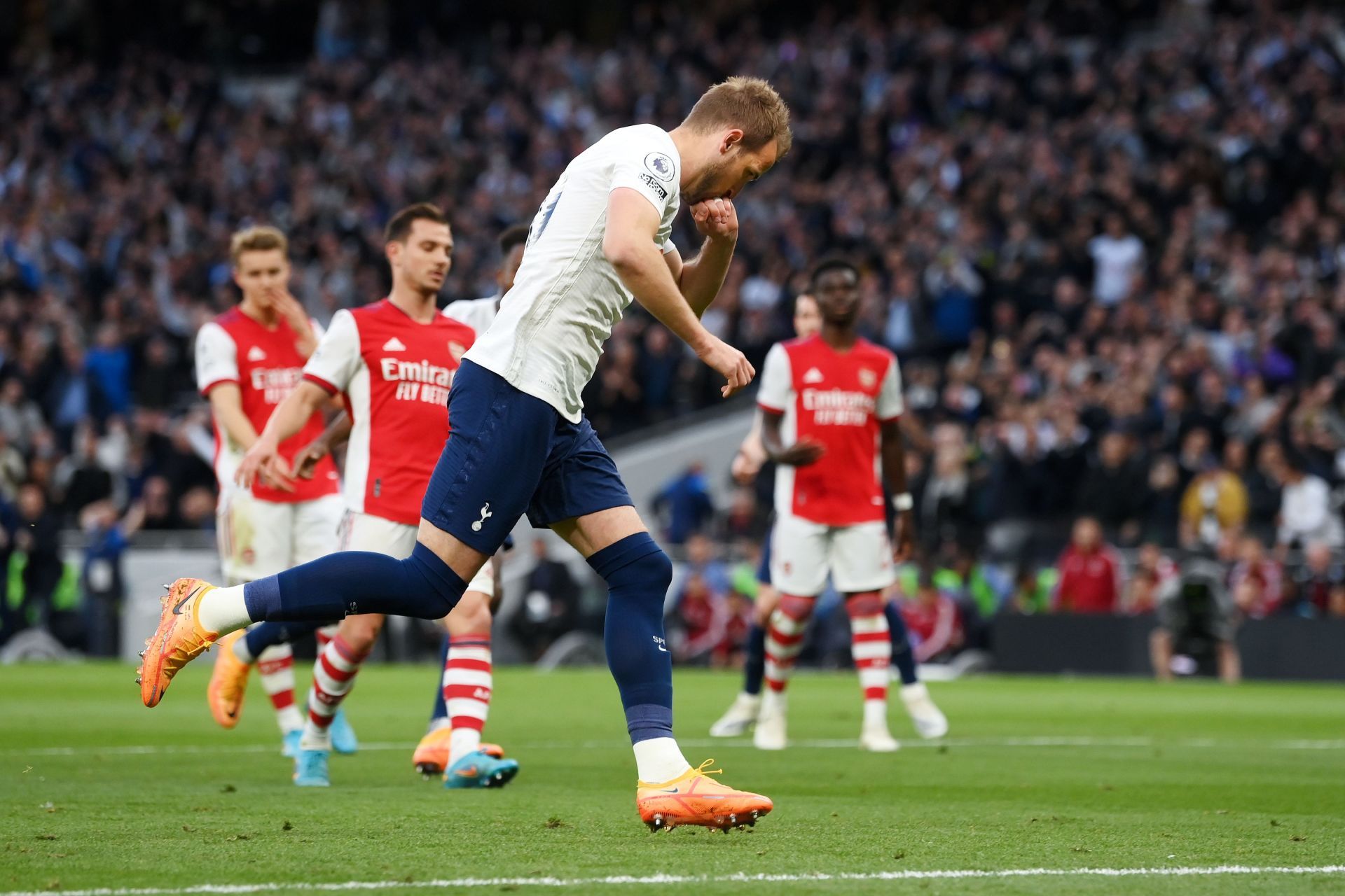 Harry Kane had much joy in the north London derby.