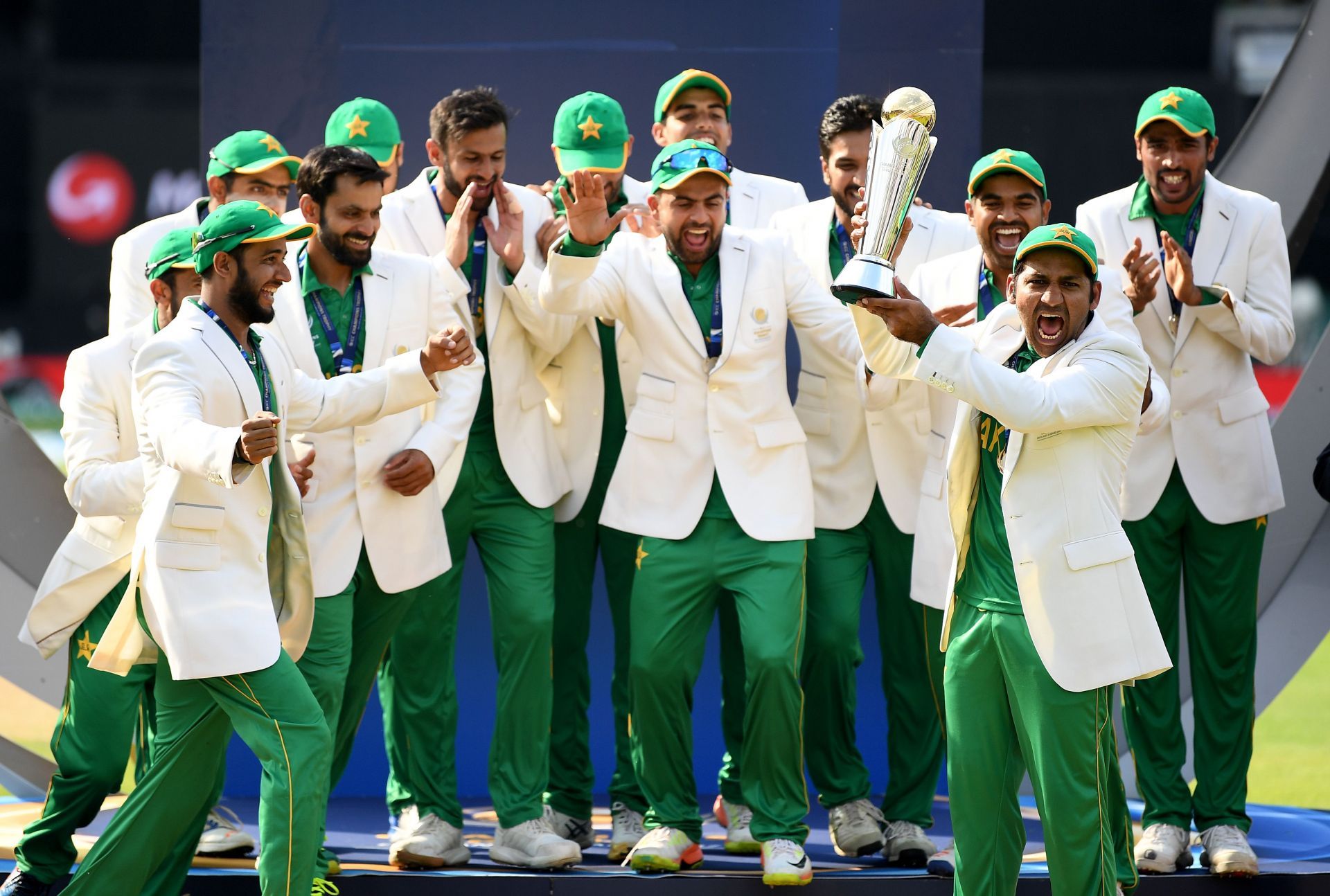 Sarfaraz Ahmed and company celebrate their win. (Credits: Getty)