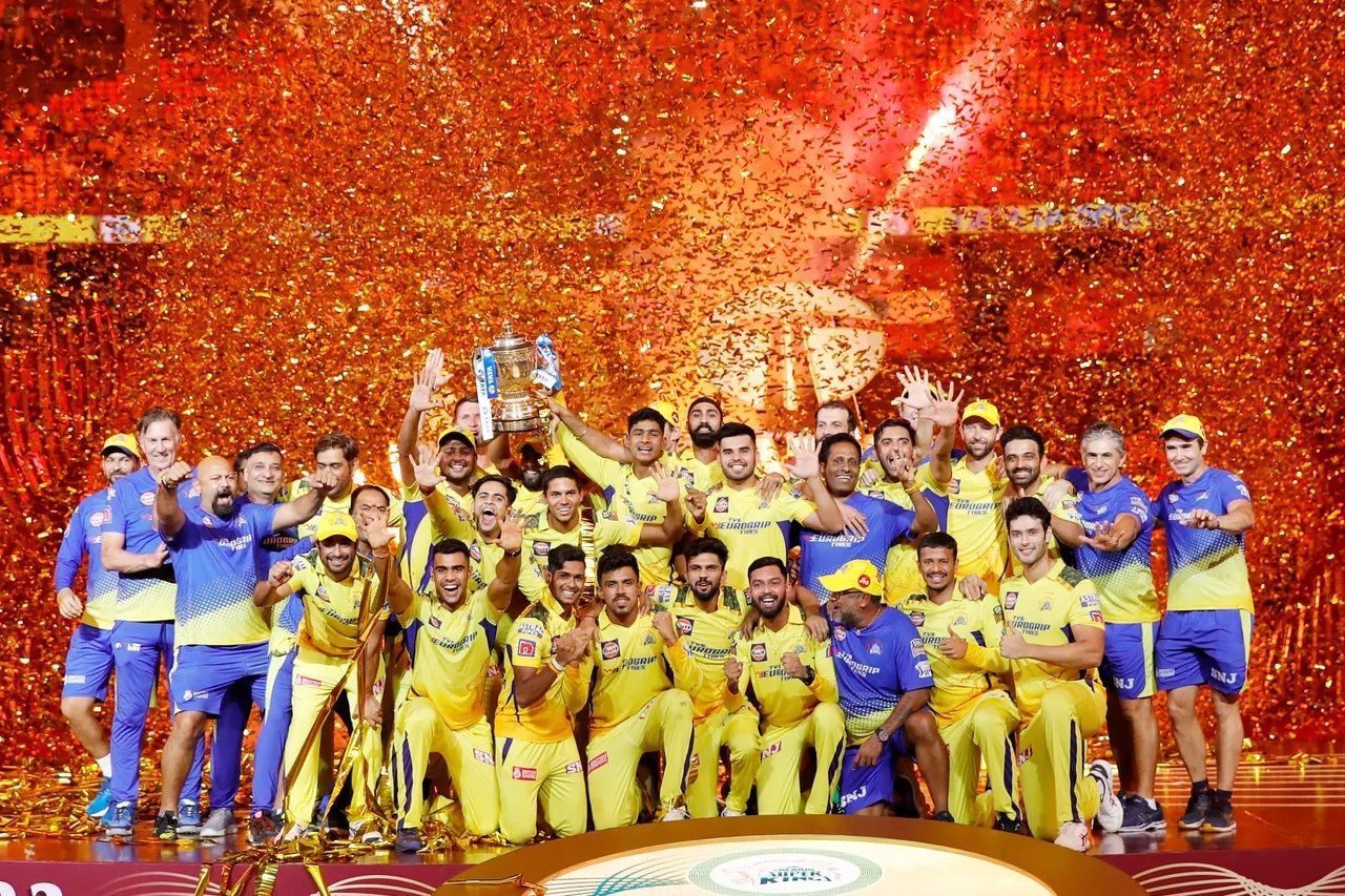 MS Dhoni led the Chennai Super Kings to a record-equaling fifth IPL title last year. [P/C: iplt20.com]