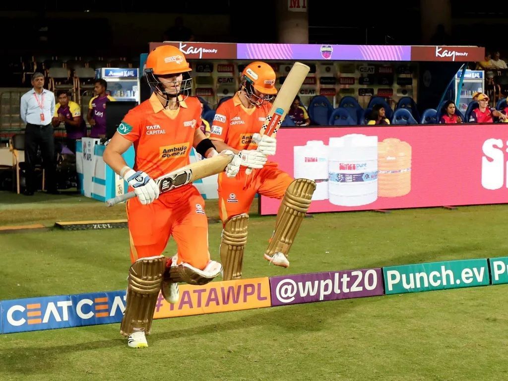 Laura Wolvaardt (left) and Beth Mooney opened for the Gujarat Giants against the UP Warriorz. [P/C: wplt20.com]