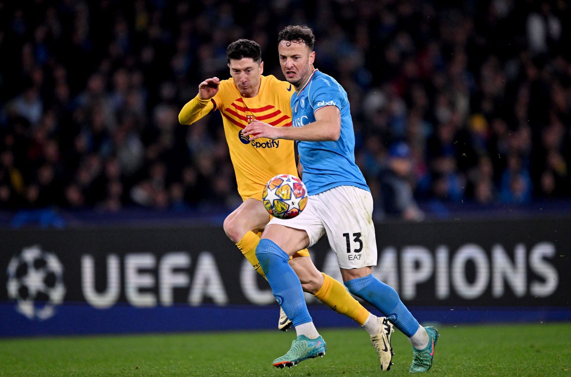 SSC Napoli v FC Barcelona: Round of 16 First Leg - UEFA Champions League 2023/24