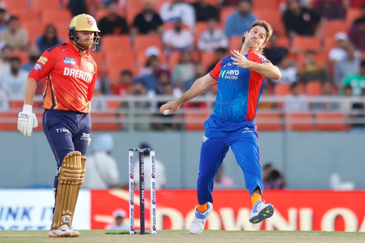 Mitchell Marsh in action (credit: IPL)