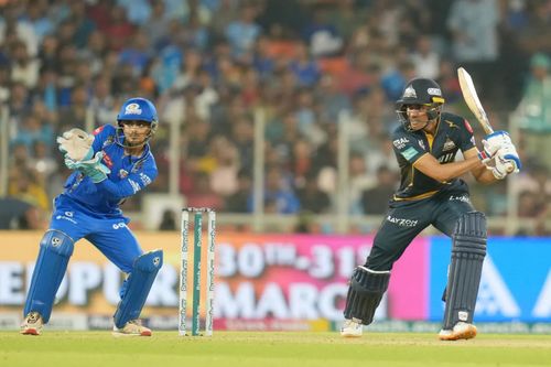 Shubman Gill batting against Mumbai Indians (Pic: iplt20.com)