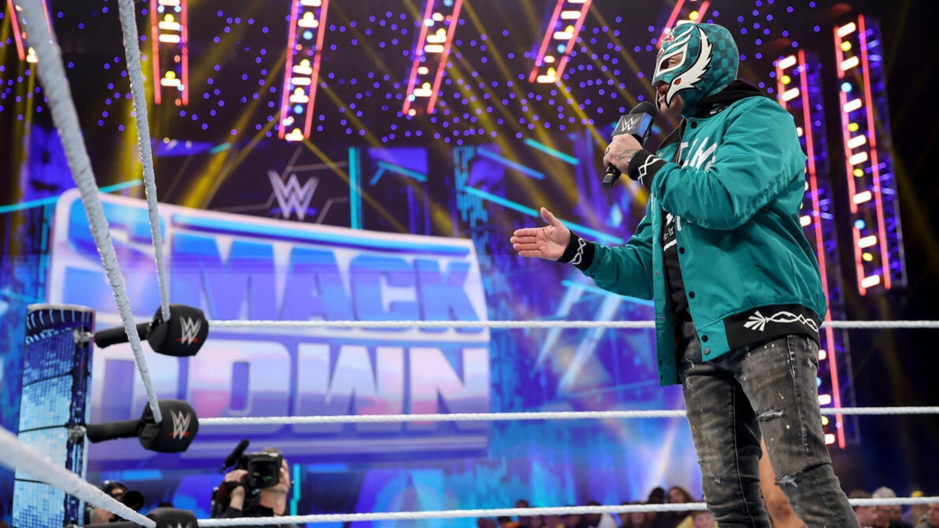 Rey Mysterio brought back Latino World Order (LWO)!