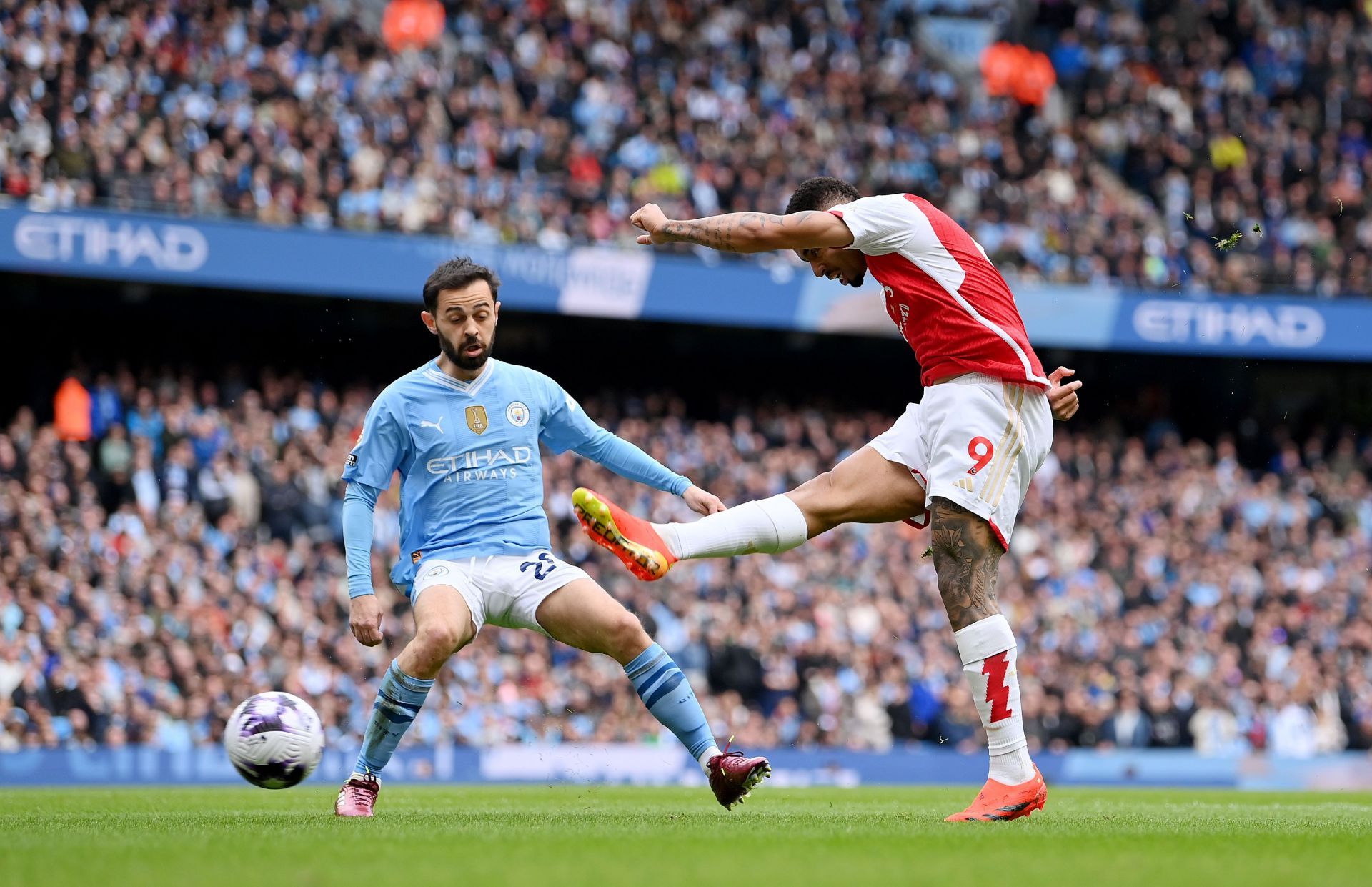 Manchester City v Arsenal FC - Premier League