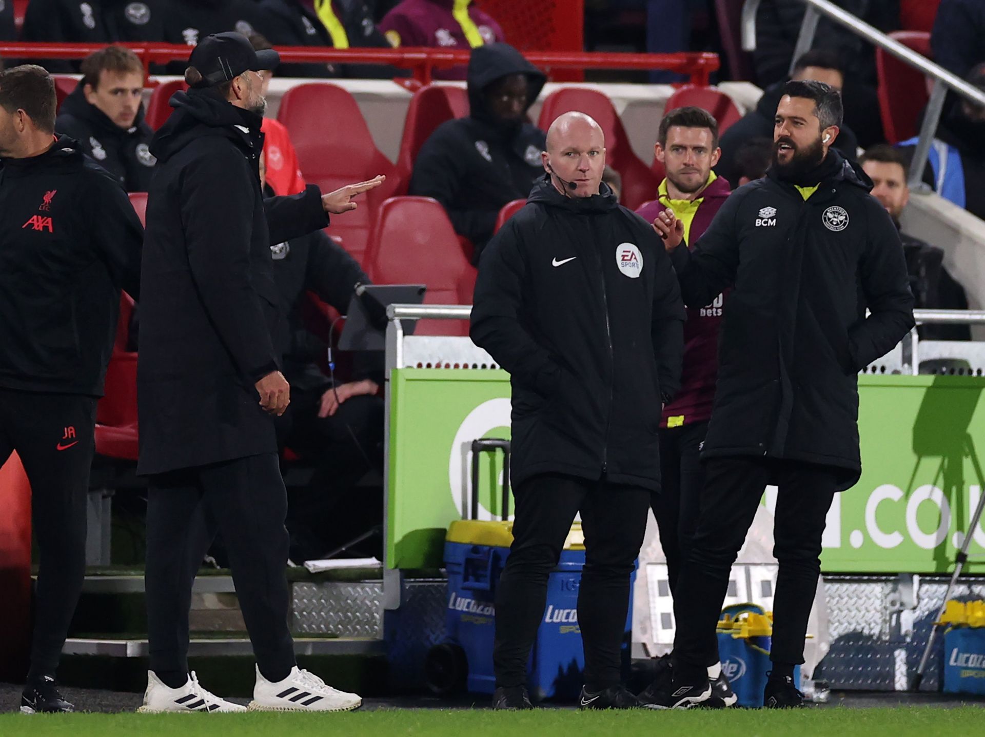 Jurgen Klopp clashes with Bernardo Cueva during their Premier League match at Brentford Community Stadium