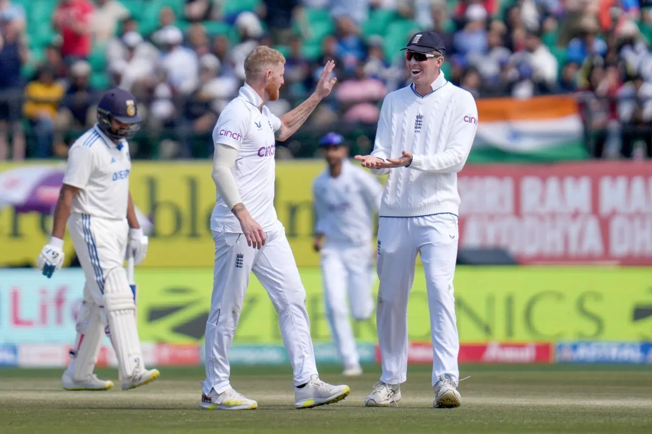 बेन स्टोक्स ने रोहित शर्मा को भेजा पवेलियन (Photo Credit - BCCI)