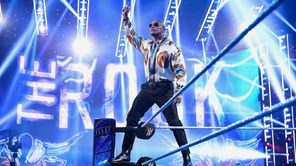 WWE दिग्गज The Rock को लेकर दिया गया चौंकाने वाला बयान, जानकर आपको भी होगी हैरानी