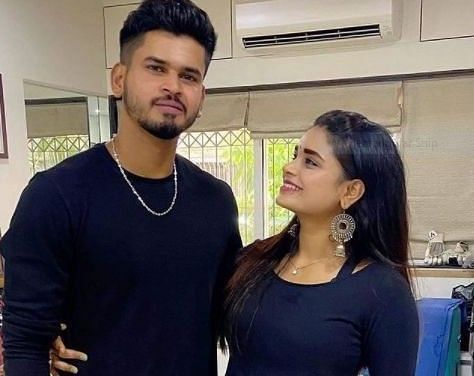 Shreyas Iyer with his sister