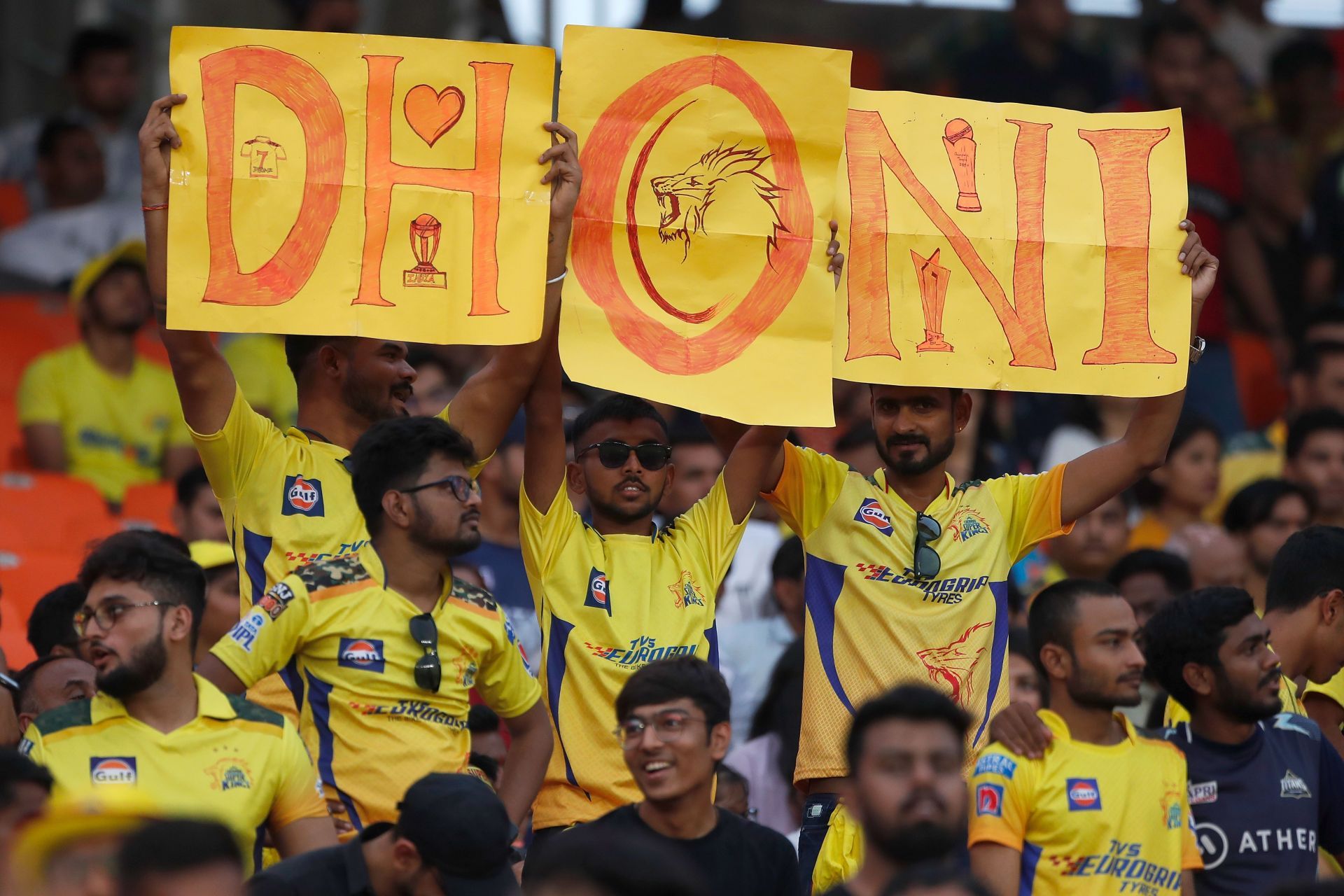 Chennai Super Kings fans