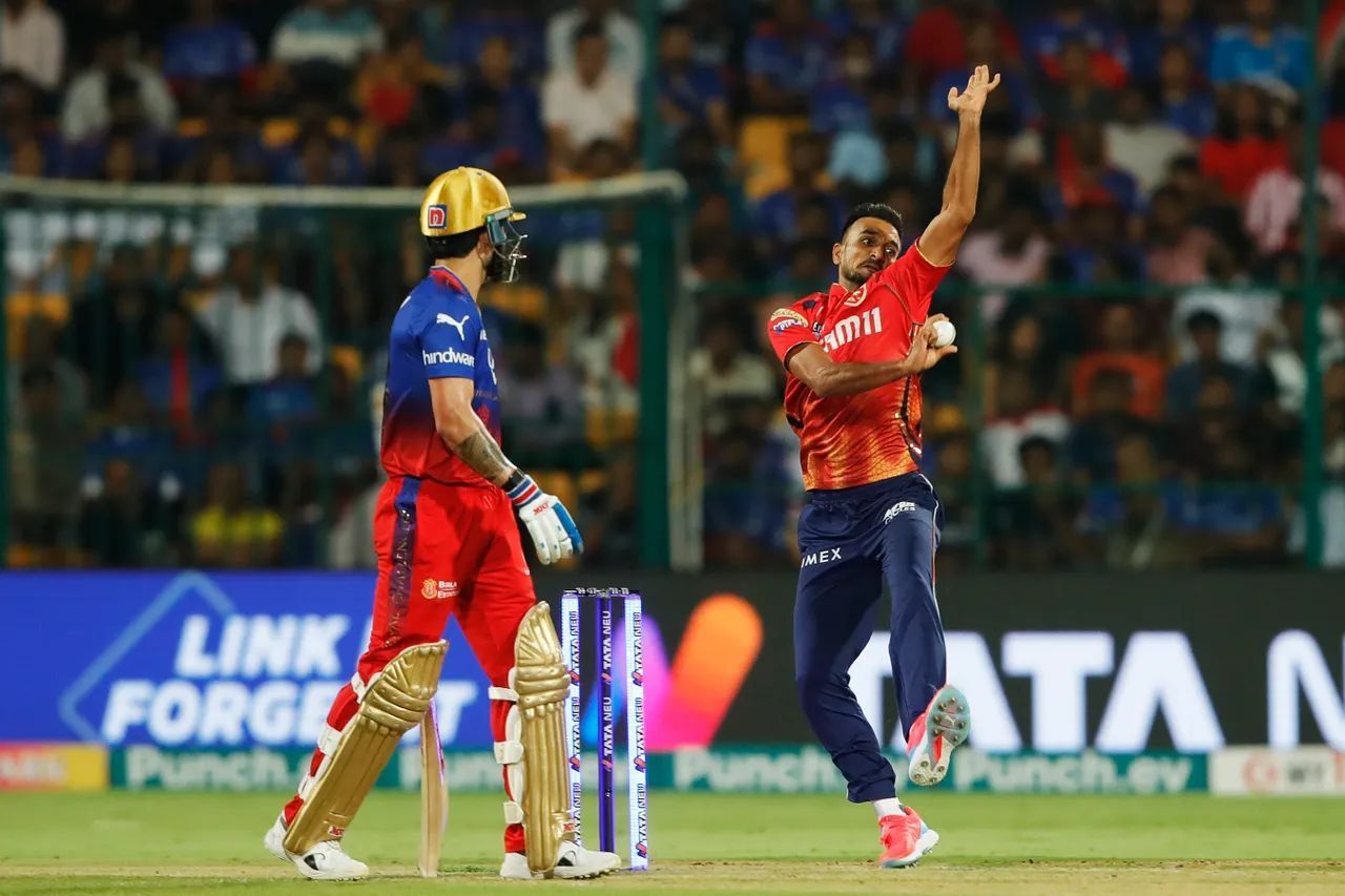 हर्षल पटेल की गेंदबाजी को लेकर आया बयान (Photo Credit - IPLT20)