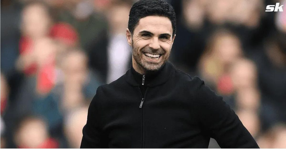 Arsenal manager Mikel Arteta looks on.