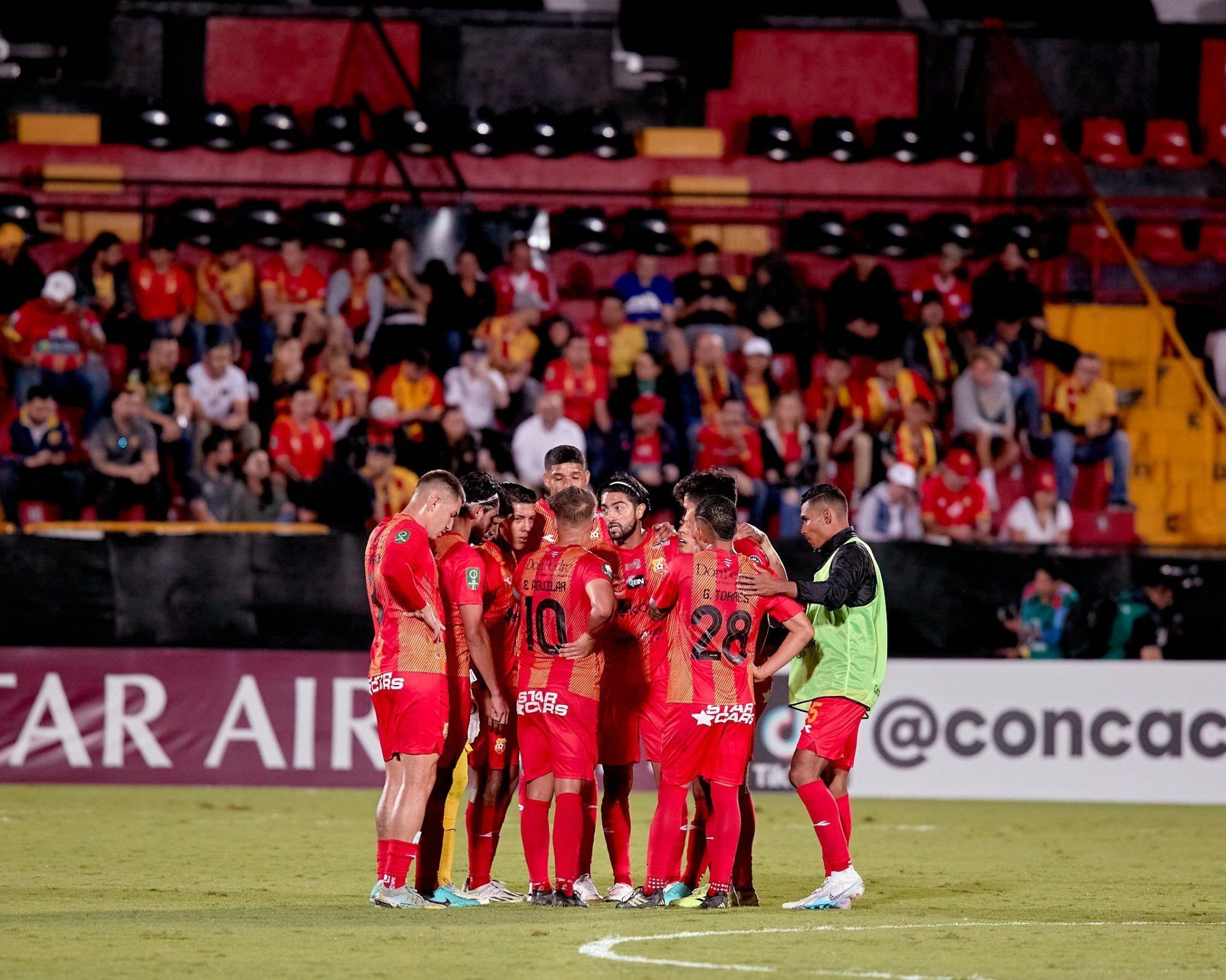 CS Herediano face Robin Hood on Tuesday 