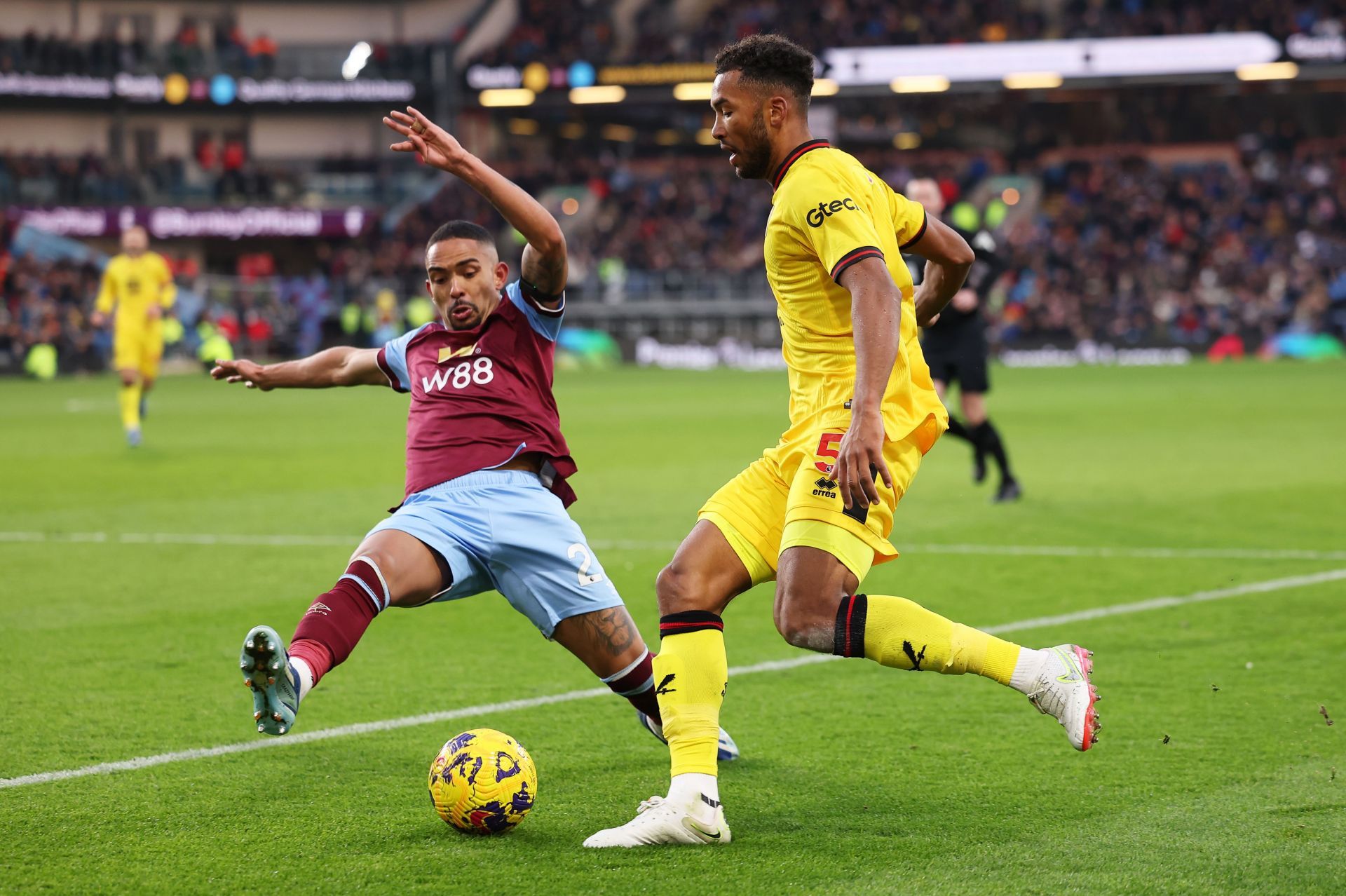 Burnley FC v Sheffield United - Premier League