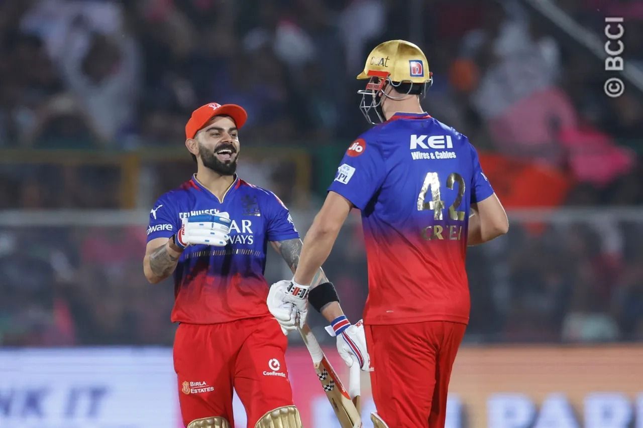 Virat Kohli [left] divided opinion with his knock [Image Courtesy: iplt20.com]