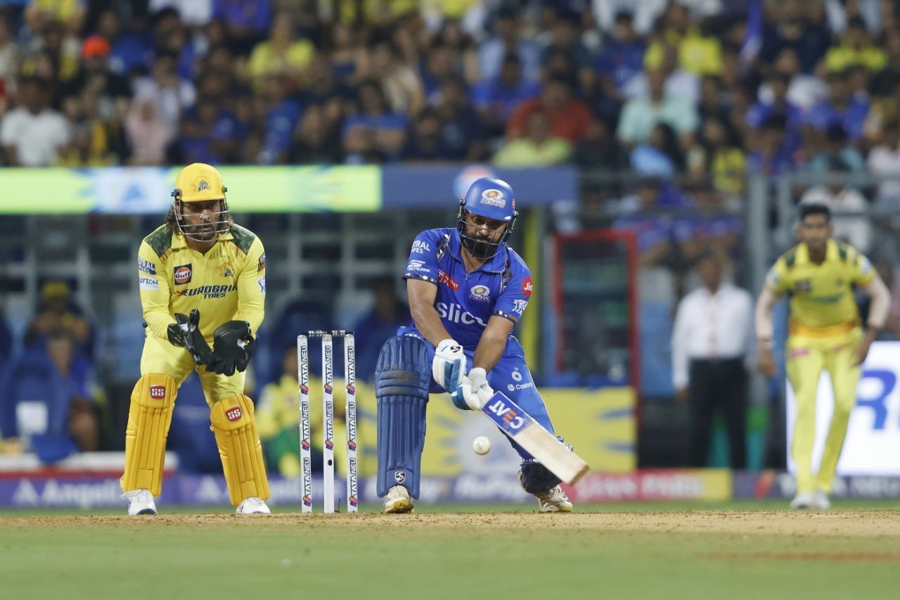 चेन्नई के खिलाफ रिवर्स स्वीप शॉट खेलते हुए रोहित शर्मा (Photo Courtesy : BCCI)