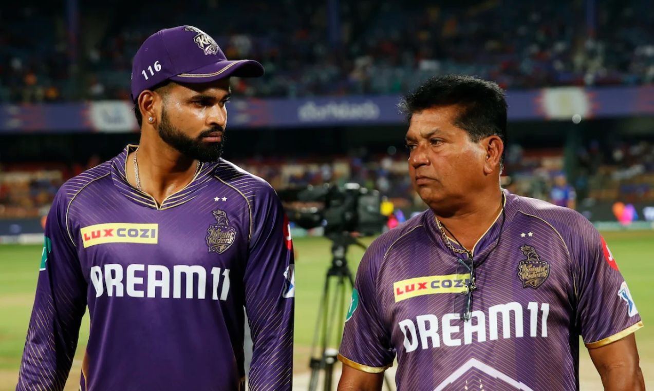 Chandrakant Pandit with Shreyas Iyer (Credits: BCCI/IPL)